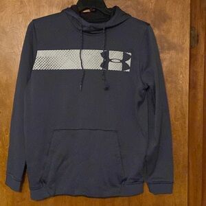 Under Armour hoodie size L